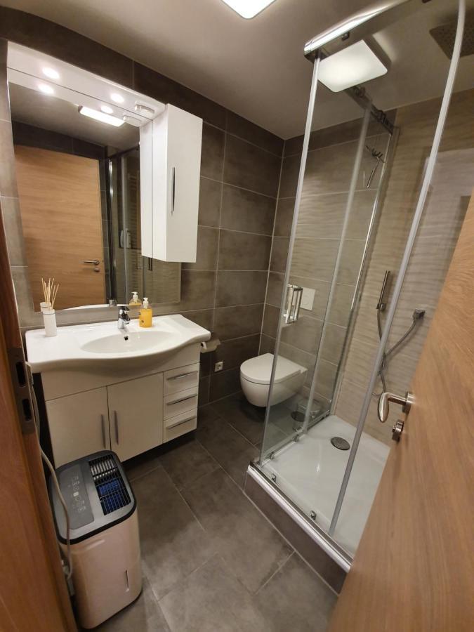 Workers Heaven Monteur - Arbeiter Zimmer Lorrach Bilik gambar